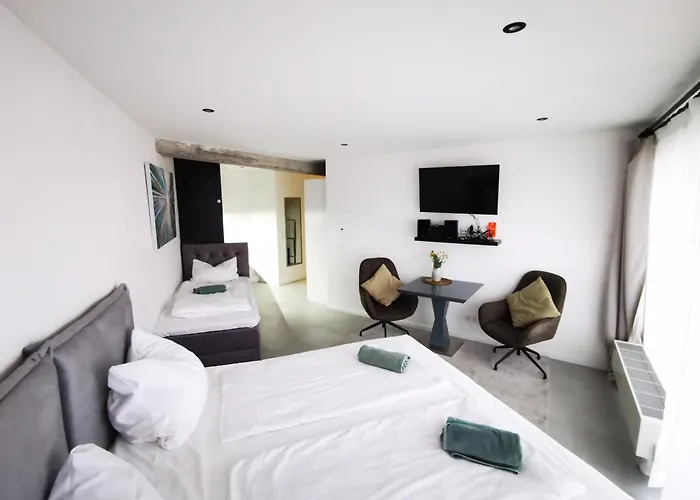 Hh 06 By Rockchair - Superhost Status - Modernes Apartment Mit Sonnigem Balkon & Premium Boxspringbetten In Winterhude - Hamburg Top Geheimtipp